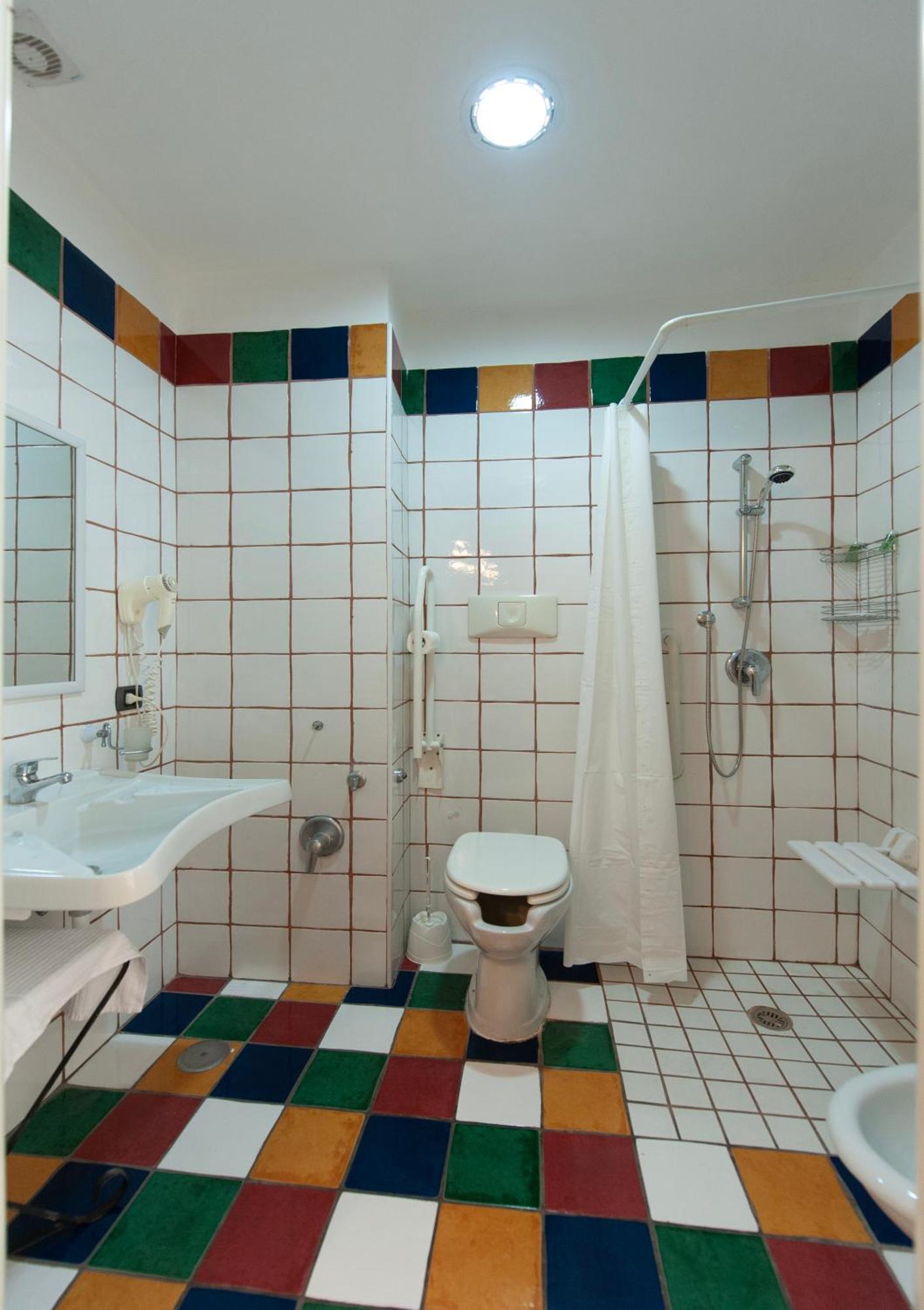 B&B Conte Cavour Napoli Bagian luar foto