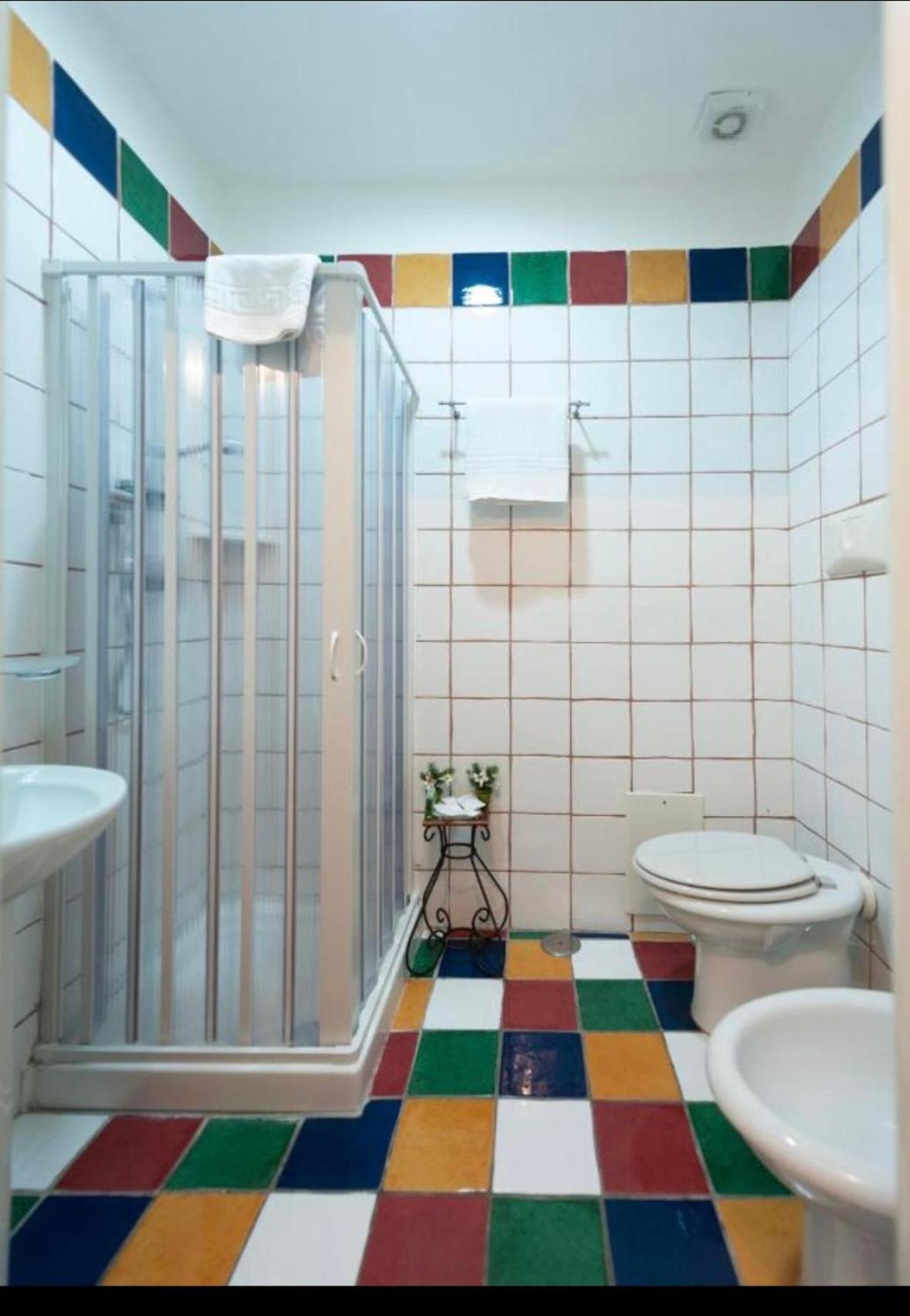 B&B Conte Cavour Napoli Bagian luar foto