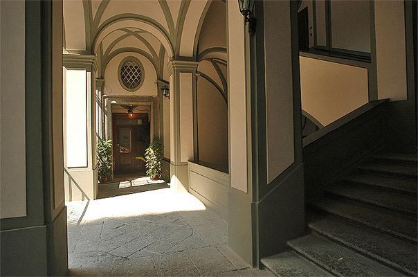 B&B Conte Cavour Napoli Bagian luar foto